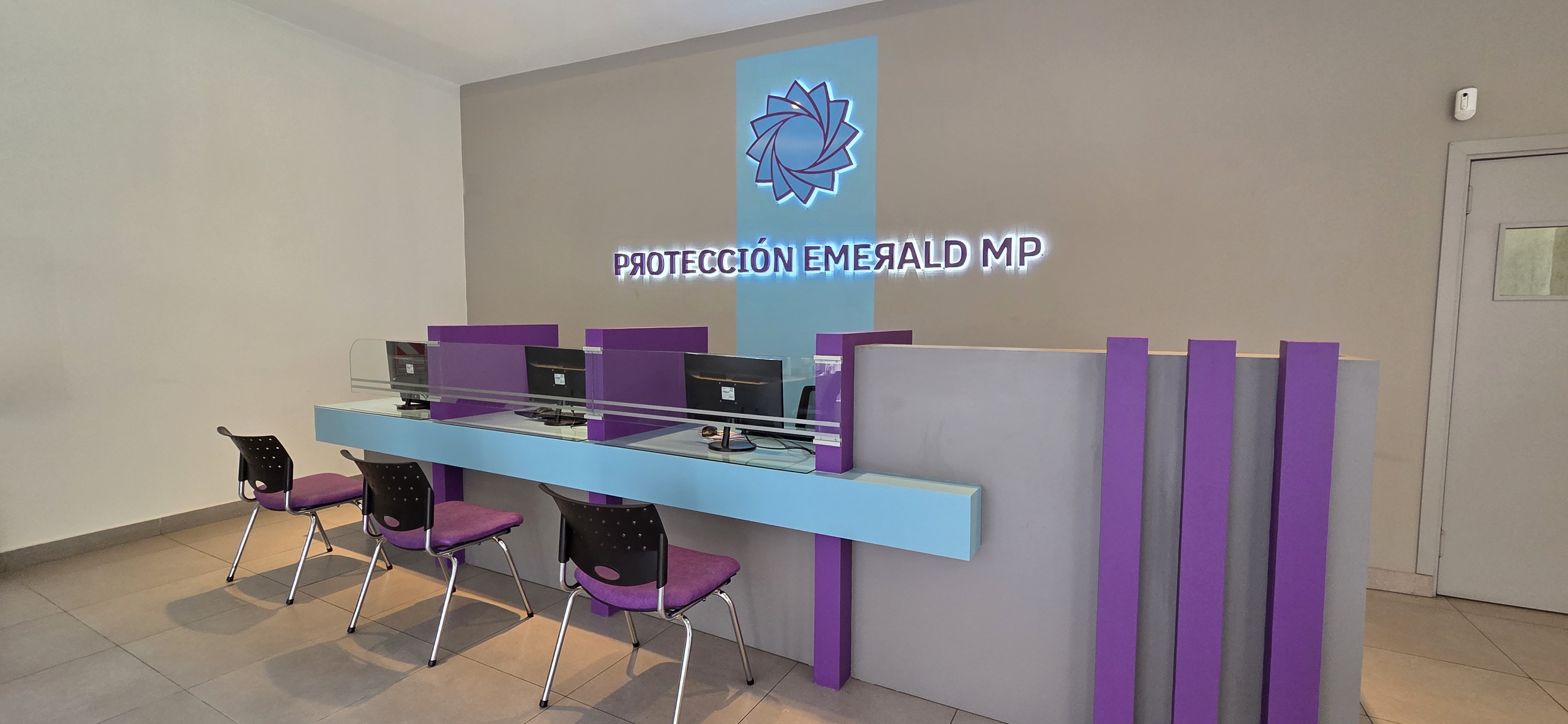 Recepción Protección Emerald MP
